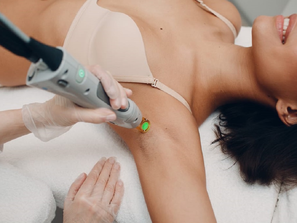Underarms-Laser-Hair-Removal-in-Winnipeg